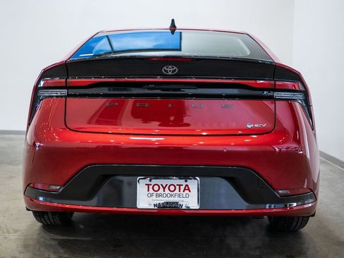 New 2026 Toyota Prius XLE image 8