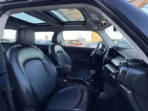 Used 2015 MINI Cooper 2-Door Hardtop FWD image 16