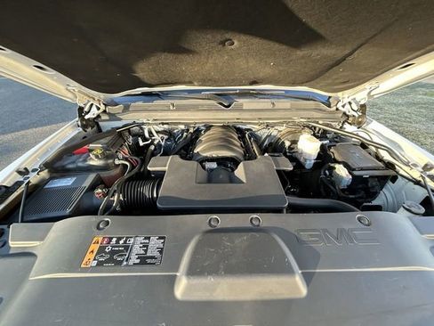 Used 2017 GMC Yukon Denali w/ Open Road Package image 14