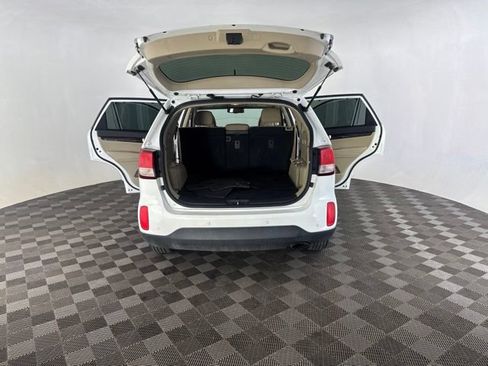 Used 2015 Kia Sorento LX AWD/4WD image 15