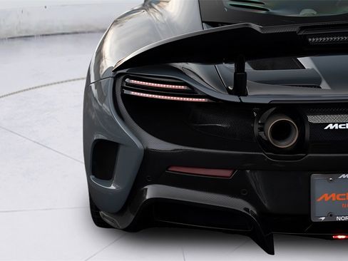 Used 2016 McLaren 675LT Coupe image 25