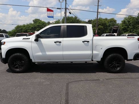 Used 2022 Chevrolet Silverado 1500 LT Trail Boss w/ Bed Protection Package AWD/4WD image 38