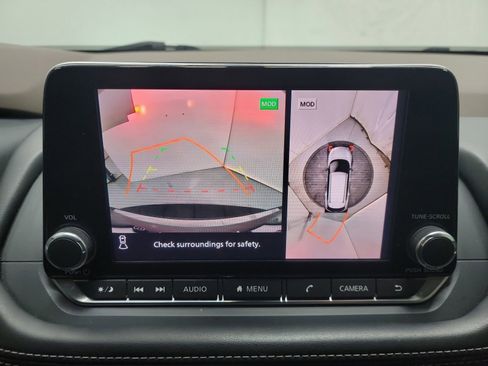 Used 2021 Nissan Rogue SV image 27