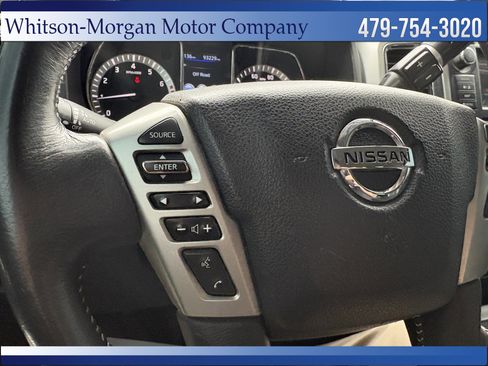 Used 2019 Nissan Titan PRO-4X w/ Pro-4x Convenience Package image 20