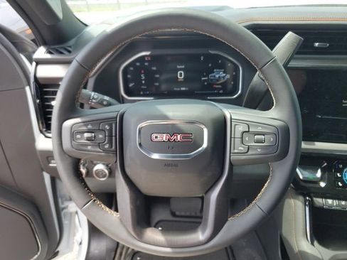 New 2026 GMC Sierra 2500 AT4 w/ AT4 Premium Plus Package AWD/4WD image 22
