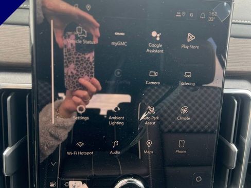 New 2026 GMC Acadia Denali w/ Super Cruise Package image 17