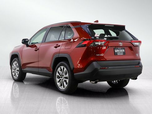 Used 2025 Toyota RAV4 XLE Premium w/ Weather Package AWD/4WD image 5