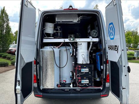 New 2024 Mercedes-Benz Sprinter 2500 w/ Acoustic Package image 20