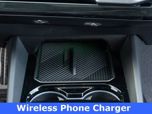 Used 2024 BMW 530i xDrive w/ M Sport Package image 11