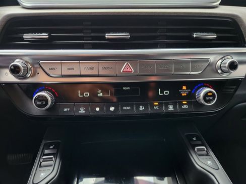 Used 2022 Kia Telluride EX w/ EX Premium Package image 18