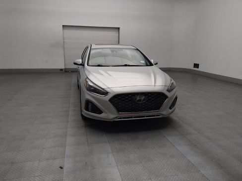 Used 2018 Hyundai Sonata Limited image 14