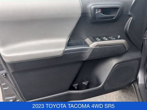 Used 2023 Toyota Tacoma SR5 AWD/4WD image 11