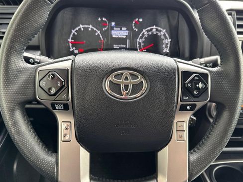 Certified 2024 Toyota 4Runner SR5 AWD/4WD image 15