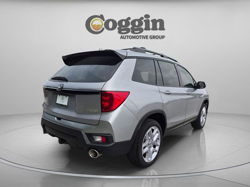 Certified 2025 Honda Passport EX-L image 6