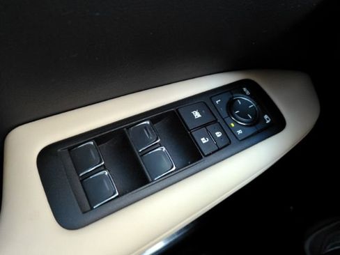 Used 2022 Lexus RX 450h AWD w/ Premium Package image 35