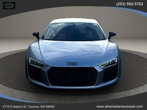 Used 2017 Audi R8 V10 w/ Carbon Exterior Package image 1
