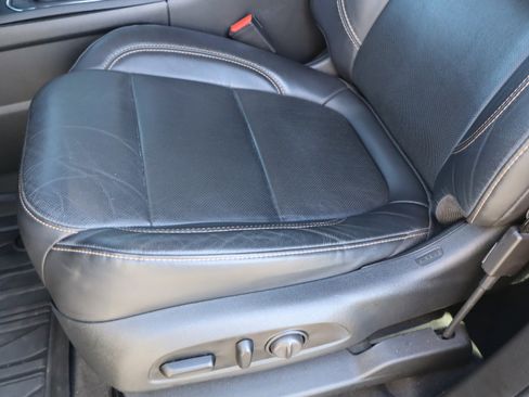 Used 2020 Chevrolet Traverse Premier w/ Redline Edition image 18