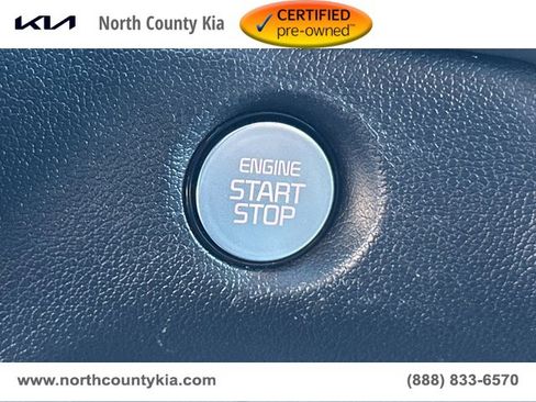 Certified 2025 Kia Sorento S image 26