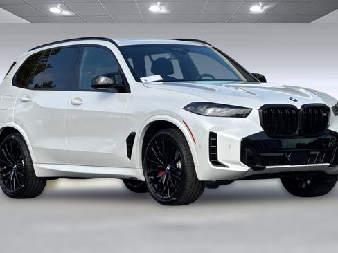 New 2026 BMW X5 M60i image 6