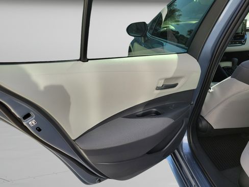 Certified 2022 Toyota Corolla LE FWD image 13