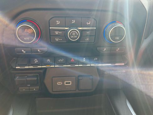 Used 2019 Chevrolet Silverado 1500 RST image 22