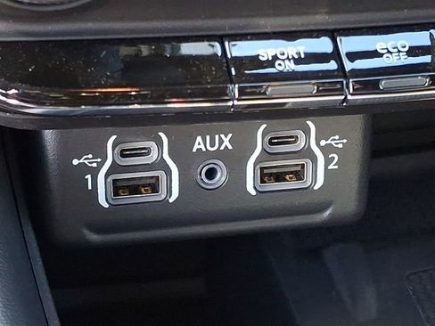 Used 2024 Dodge Durango R/T w/ Blacktop Package image 23