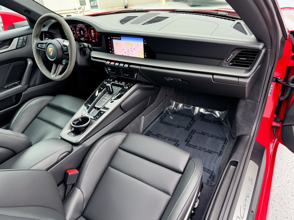 Certified 2025 Porsche 911 Carrera S RWD image 31