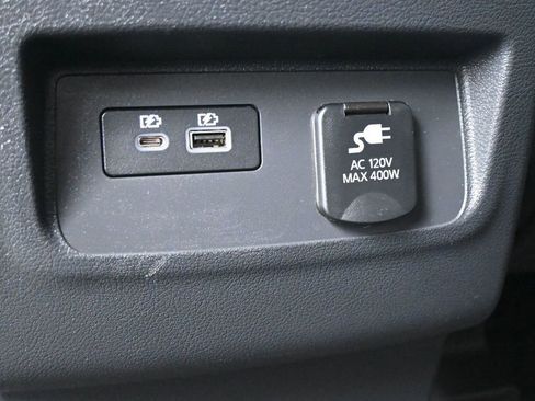 Used 2023 Nissan Frontier PRO-4X w/ Pro-4X Premium Package AWD/4WD image 20