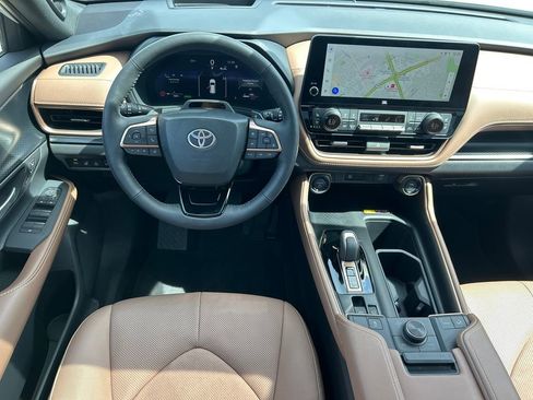 Used 2025 Toyota Grand Highlander MAX Platinum image 20