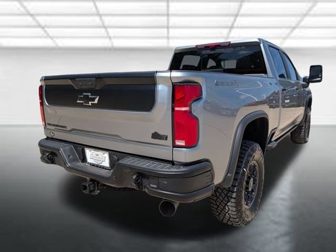 New 2026 Chevrolet Silverado 2500 ZR2 w/ ZR2 Bison Edition AWD/4WD image 34