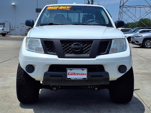 Used 2018 Nissan Frontier SV RWD image 24