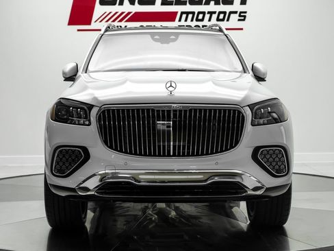 Used 2026 Mercedes-Benz Maybach GLS 600 4MATIC image 4