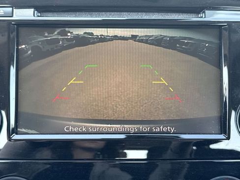 Used 2021 Nissan Rogue Sport S FWD image 14