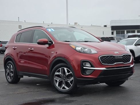Used 2021 Kia Sportage EX w/ EX Technology Package AWD/4WD image 2