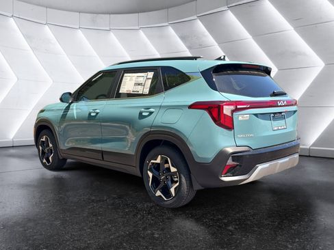 New 2026 Kia Seltos EX FWD image 3