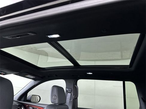 New 2026 Chevrolet Traverse Z71 w/ Driver Confidence Package image 19