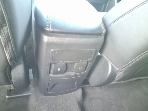 Used 2023 Ford Explorer XLT w/ Equipment Group 202A AWD/4WD image 14