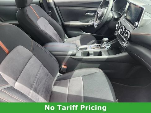 Used 2025 Nissan Sentra SR FWD image 13