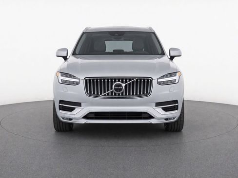 Used 2024 Volvo XC90 B6 Plus w/ Protection Package Premier AWD/4WD image 5