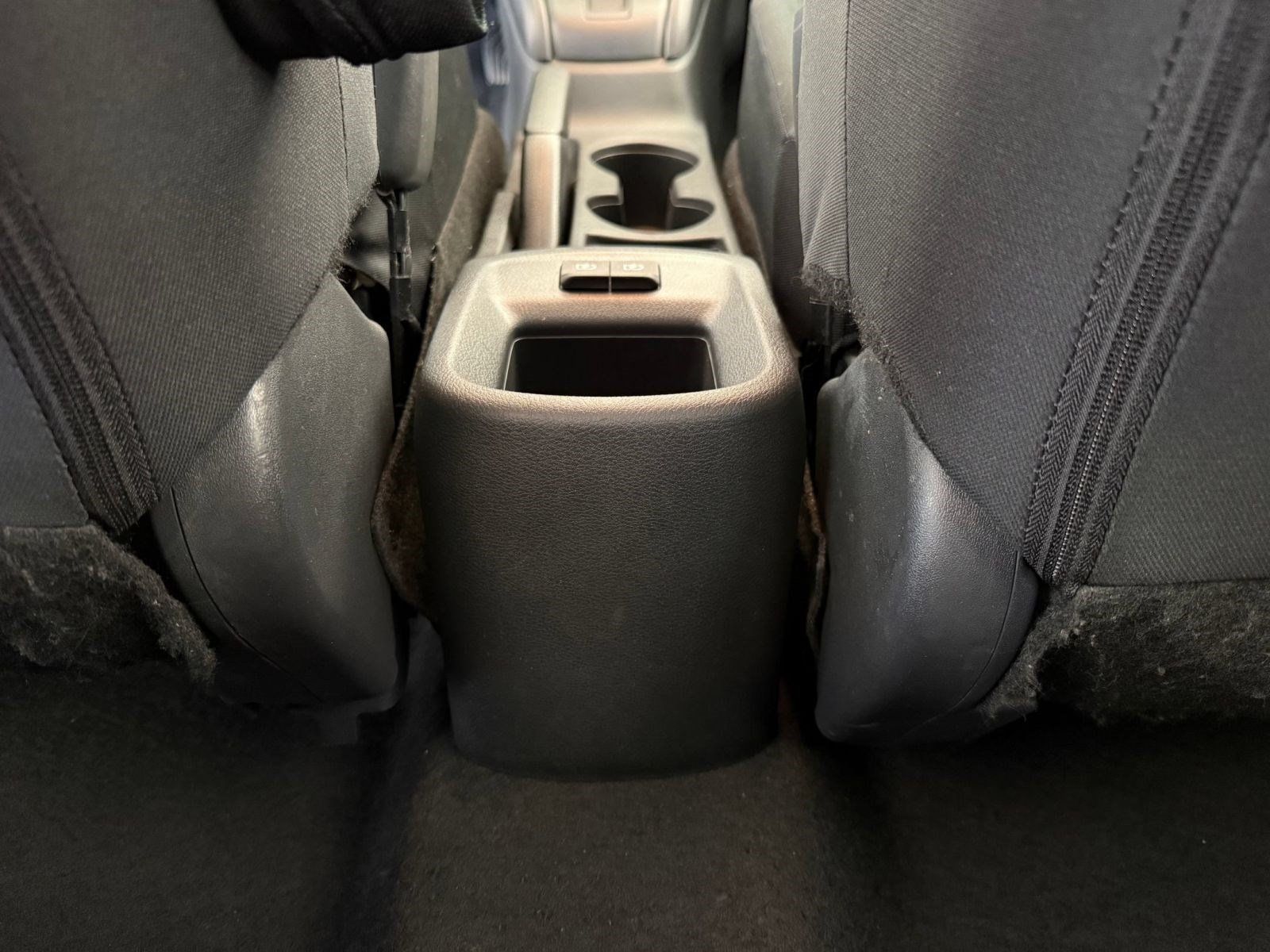 Used 2025 Nissan Kicks Play S FWD image 25