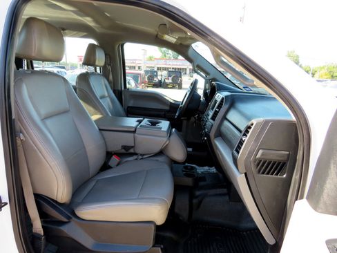 Used 2018 Ford F250 XL w/ Power Equipment Group image 15