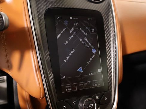 Used 2017 McLaren 570S RWD image 8