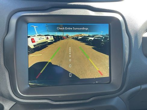 Used 2022 Jeep Renegade Trailhawk image 43