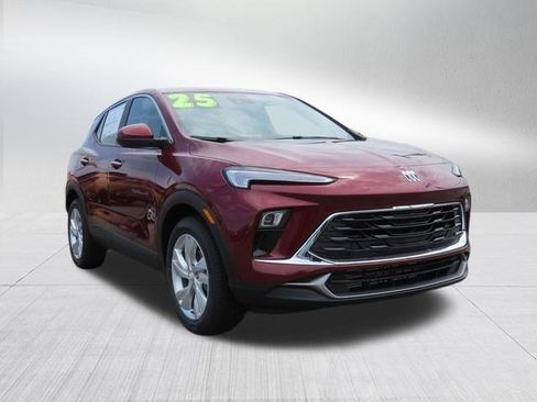 New 2025 Buick Encore GX Preferred w/ Comfort Package image 9