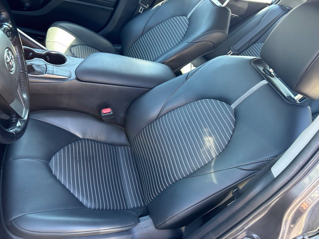 Used 2024 Toyota Camry SE FWD image 14
