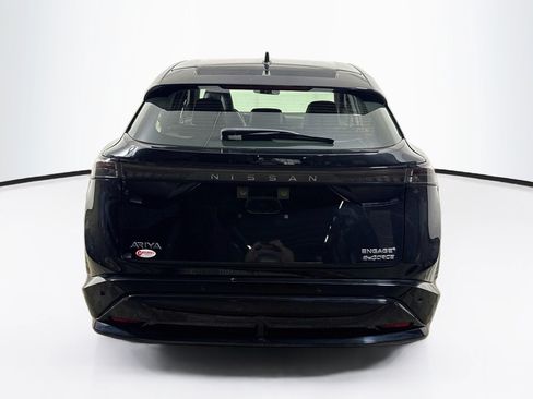 Used 2024 Nissan Ariya AWD image 9