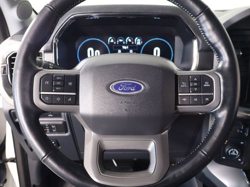Used 2021 Ford F150 Lariat AWD/4WD image 3
