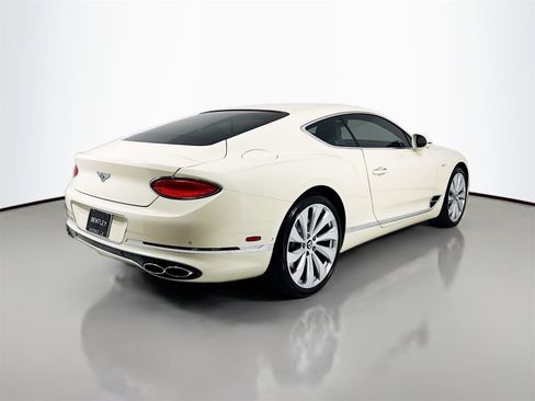 Certified 2024 Bentley Continental GT image 11