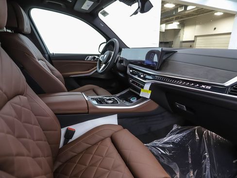 New 2026 BMW X5 xDrive40i w/ Executive Package AWD/4WD image 30