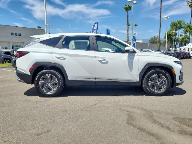 Used 2026 Hyundai Tucson Blue SE FWD image 32